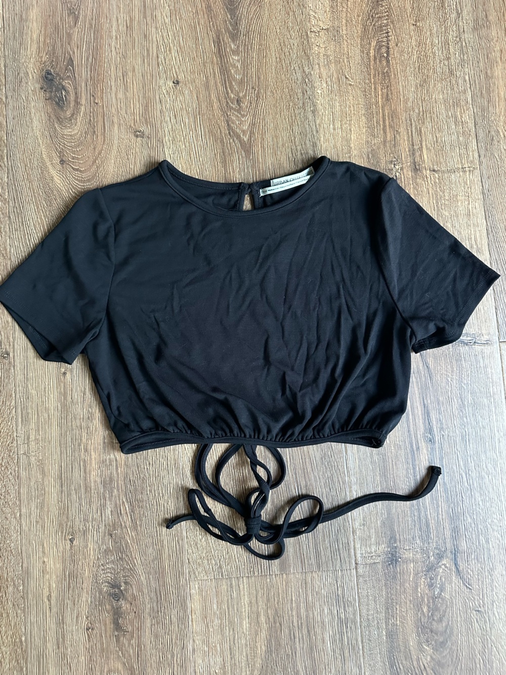 Urban Outfitters Black Short Sleeve Tie-Front Crop Top